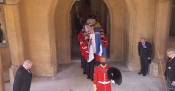 В Британии похоронили принца Филиппа. В последний путь его проводили всего 30 человек. Фото