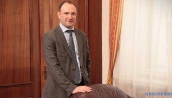 Заместитель главы МИД Божок заявил о реабилитации его судом по делу Порошенко