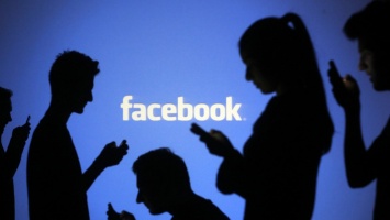 Facebook грозит массовый судебный иск из-за утечки данных