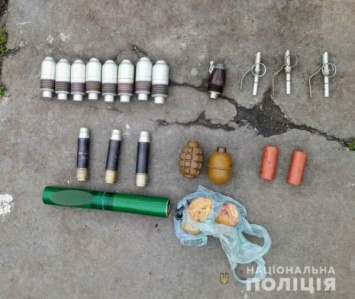 В Скадовске обнаружен схрон оружия