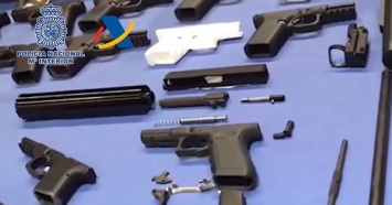 В Испании закрыли мастерскую, в которой печатали оружие на 3D-принтере