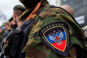 На оккупированном Донбассе боевик застрелил 15-летнюю девушку