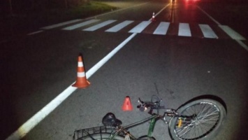 В Кривом Роге в аварии пострадал подросток на велосипеде