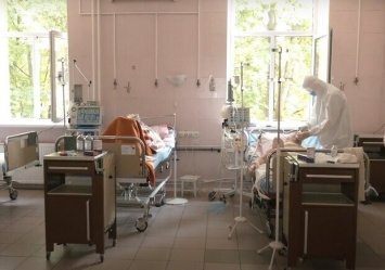 "Не знаю, о чем говорит Степанов": в харьковских COVID-больницах подключили дополнительные койки к кислороду