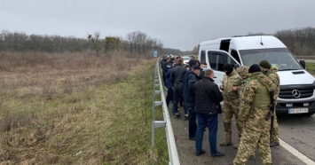 На въезде в Харьковскую область задержана группа "титушек"