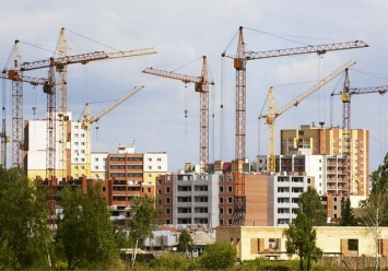 Для строительства домов, магазинов, кафе: кому в Харькове продлили договоры аренды земли