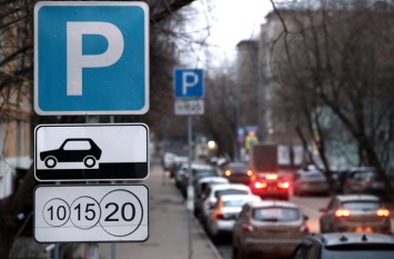 В Киеве жестко наказали "героя парковки", который перекрыл проезд: видео