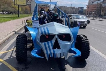 В Киеве появилась бесплатная «адская» маршрутка 666 (фото) | ТопЖыр