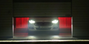 Ford Night Driving Headlights: когда ночь станет днем (видео)