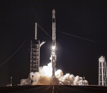 SpaceX получила дополнительные квоты на запуск низкоорбитальных интернет-спутников