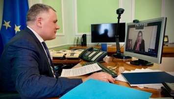 Жовква обсудил обострение ситуации на востоке Украины с советницей президента Словении