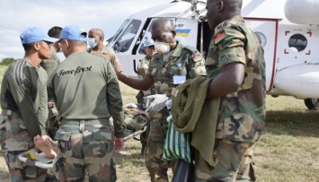 Украинские миротворцы в Конго эвакуировали травмированных в аварии военных