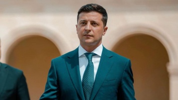 Зеленский ввел в действие решение СНБО о децентрализации власти