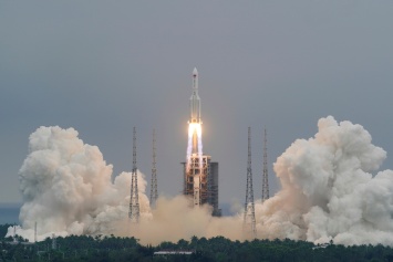 Китай запустил в космос основной модуль новой орбитальной станции