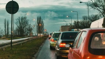 "Письма счастья" будут получать не все: кому повезет