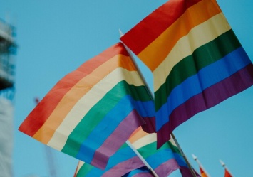 За права ЛГБТ: Прайд месяц в этом году состоится позже
