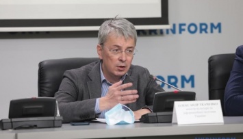 Ткаченко: Наша задача - запустить программы медиаграмотности в школах и университетах