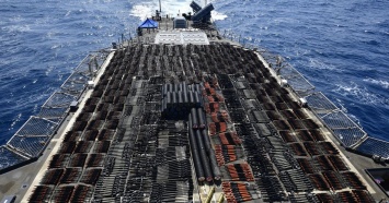 Американцы захватили судно с российским оружием в Аравийской море