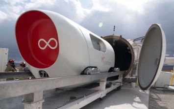 Hyperloop может запустить коммерческие перевозки в 2027