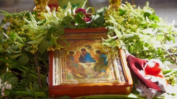 Когда в Украине Троица 2021: история и традиции праздника