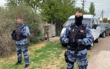 Сотрудники ФСБ во время обысков в Крыму убили человека