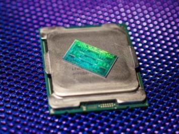 Гибридный чип Intel Alder Lake-S с памятью DDR5 протестировали в игре