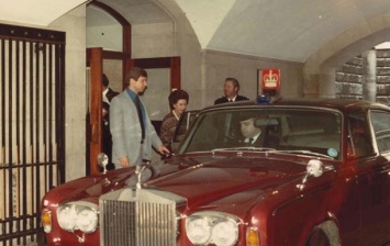 Rolls-Royce сестры Елизаветы II продадут меньше, чем за 100 тыс евро