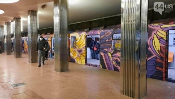 Махинации с метро на Виноградарь: прокуратура начали обыски в Киевской подземке