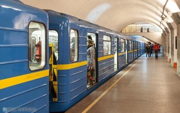Конец "госизмены" Медведчука, метро по 20 грн, Зеленский против Кличко. Итоги "Страны"
