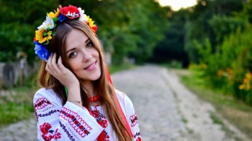 День вышиванки в Украине: когда празднуют