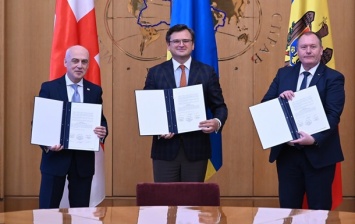 Украина и еще две страны создали формат Ассоциированного трио