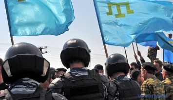 Оккупанты в Крыму вручают предостережения крымскотатарским активистам
