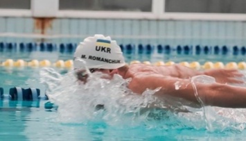Украинец Романчук вышел в финал чемпионата Европы по плаванию на 1500-метровке