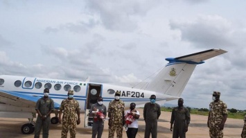 Глава сухопутных войск Нигерии погиб в авиакатастрофе