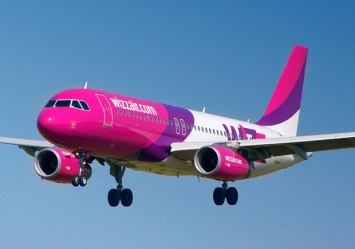 Рейс Wizz Air "Киев-Таллин" полетит в обход Беларуси: что произошло