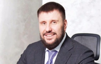 Суд снял арест с охотничьей базы беглого экс-министра Клименко