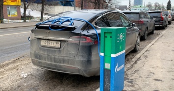 В России хотят построить заводы по производству электромобилей