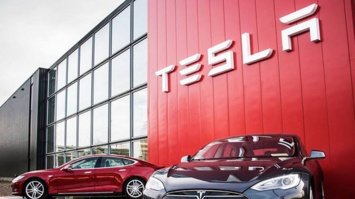 Tesla изучает возможность покупки завода по производству чипов - FT