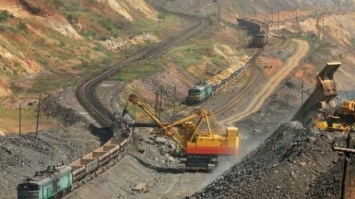 Экспортеры железной руды пытаются "продавить" портовых операторов, чтобы сохранить свою сверхприбыль