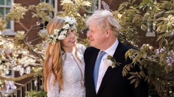 Британский премьер Борис Джонсон тайно женился