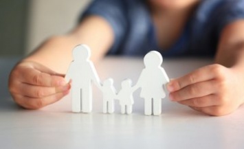 В Украине изменились правила усыновления детей: разъяснение эксперта