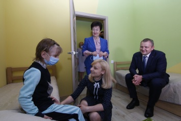 Крепость добра: в Днепропетровской области открыли детский групповой дом (фото)