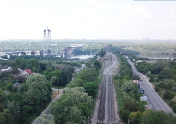 В Запорожье приступили к строительству железнодорожного путепровода: подробности