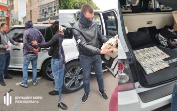 Замглавы Черниговской ОГА поймали взятке в 160 тысяч долларов