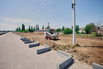 В Никополе благоустраивают одно из самых живописных мест города (фото)