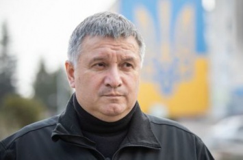 Борьба за Харьков: Аваков включил медиа-пул Порошенко против Банковой