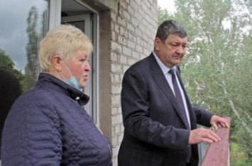 Главари «ДНР» начали раздавать отнятое у переселенцев жилье