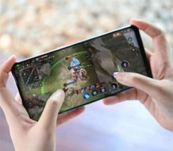 Google будет разгонять смартфоны на Android 12 в играх