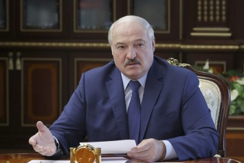 В Украине Лукашенко лишили почетного звания