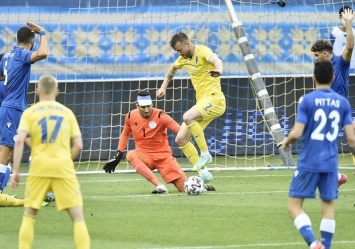 Всухую: сборная Украины разгромила Кипр со счетом 4:0